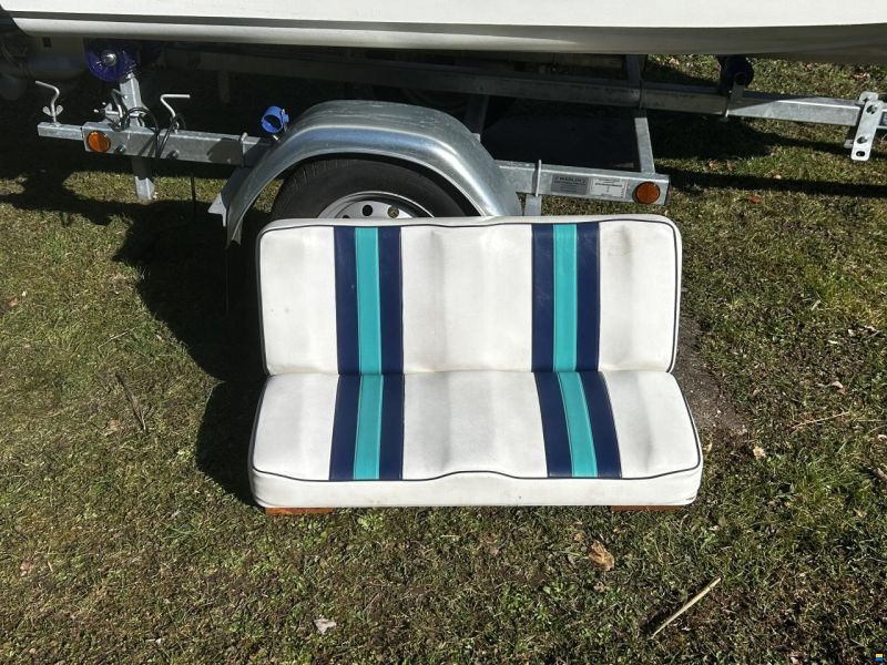 Hille 350 Delphin