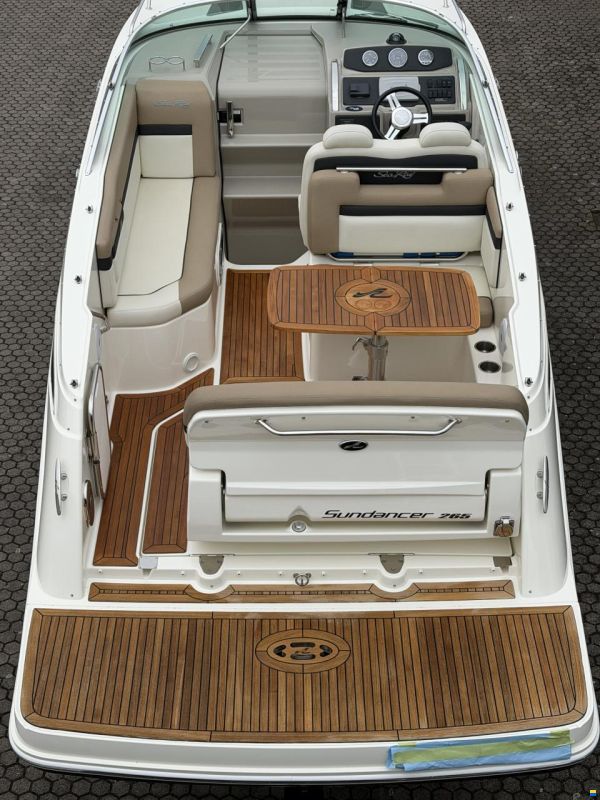 Sea Ray 265 DAE Sundancer
