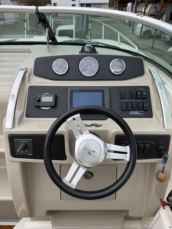 Sea Ray 265 DAE Sundancer