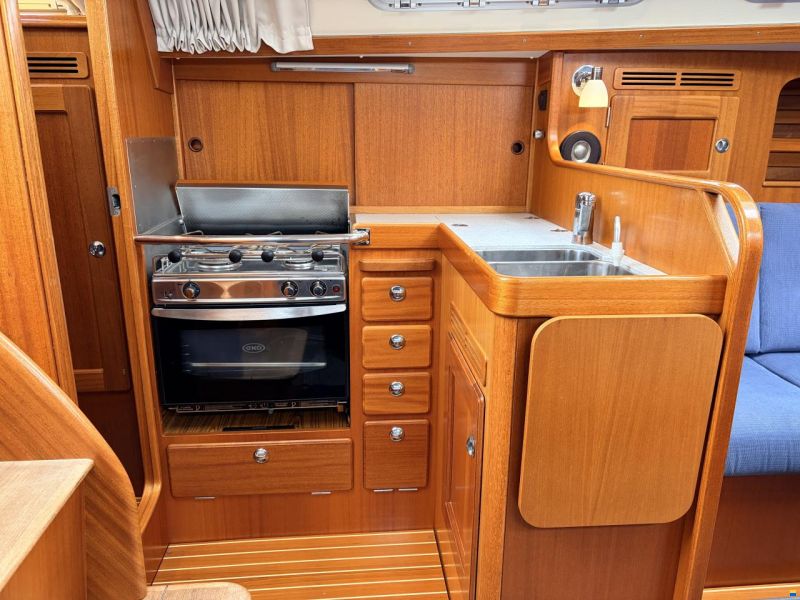 Hallberg-Rassy HR 342