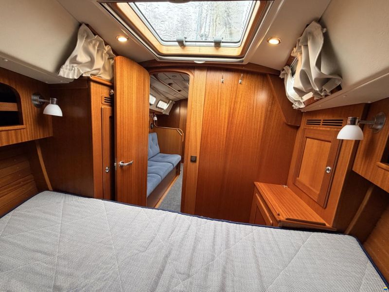 Hallberg-Rassy HR 342