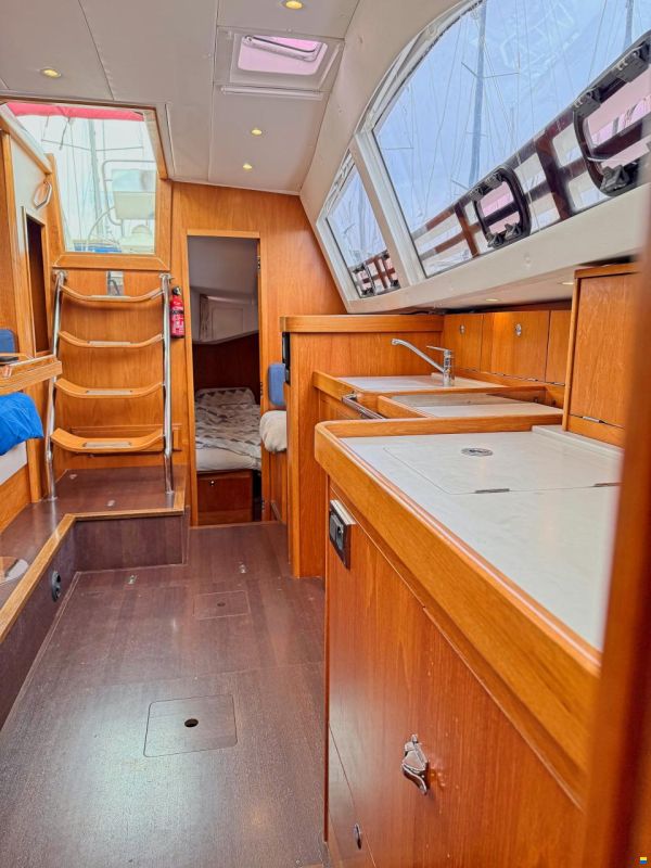 Wauquiez Pilot Saloon 41