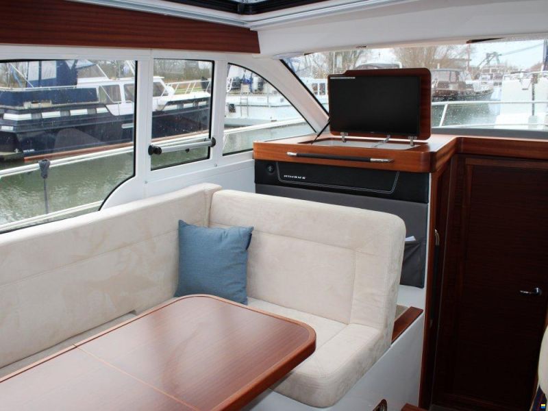 Nimbus 365 Coupe
