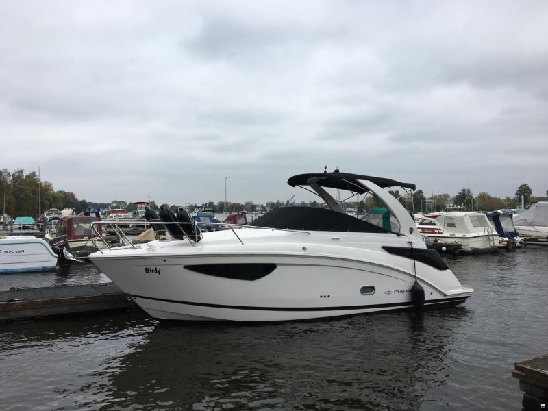Regal 26 Express