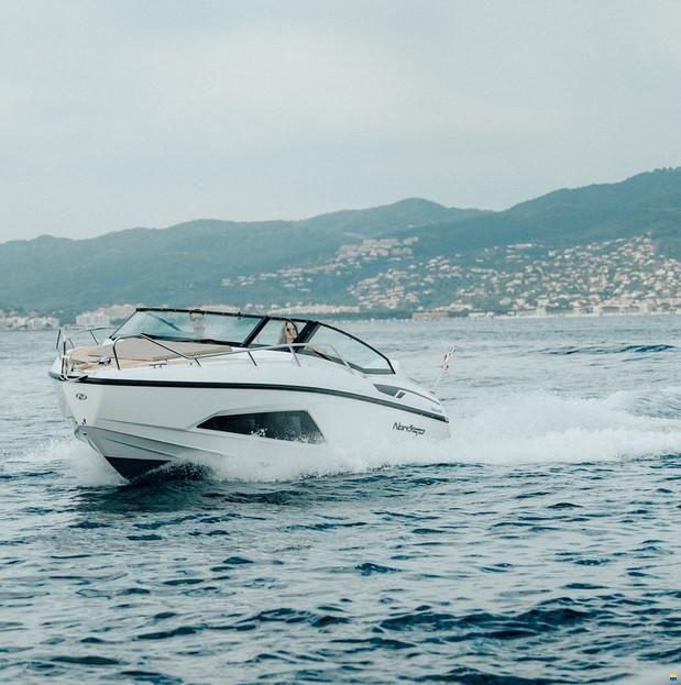 Nordkapp Noblesse 830