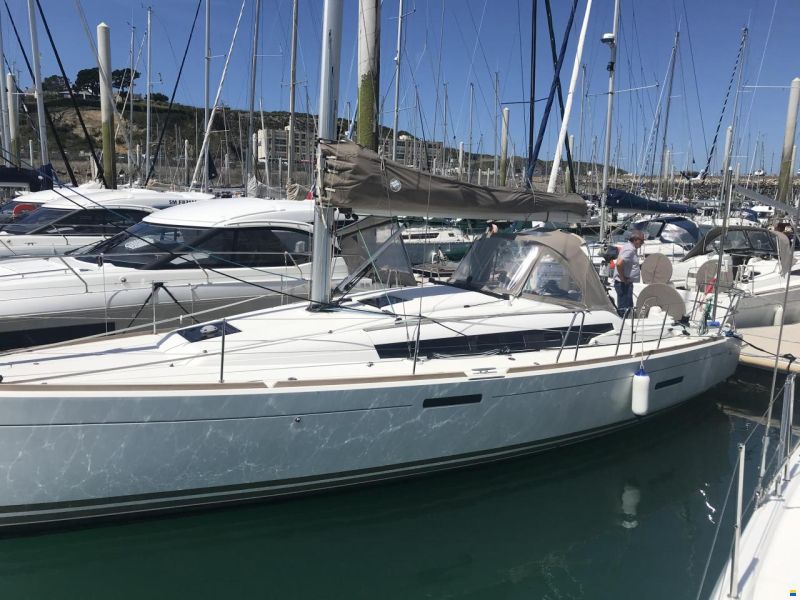 Jeanneau Sun Odyssey 379 DL
