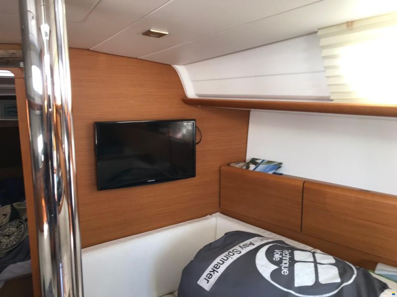 Jeanneau Sun Odyssey 379 DL