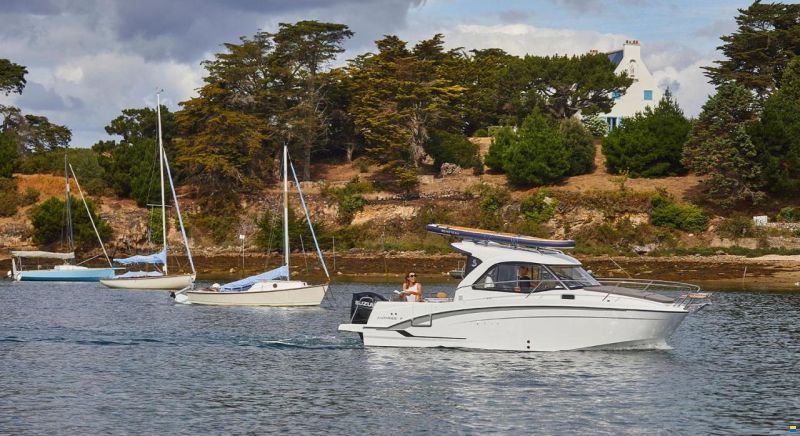 Beneteau Antares 7