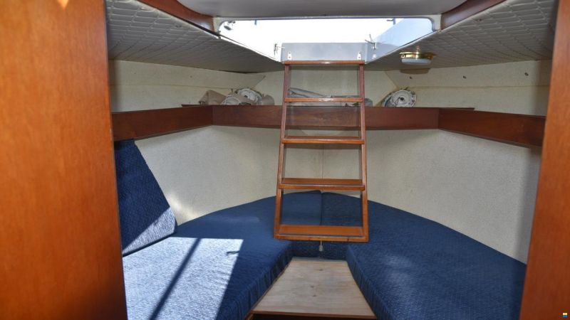 Parad 31 FLYING BRIDGE