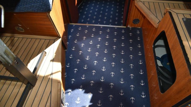 Parad 31 FLYING BRIDGE