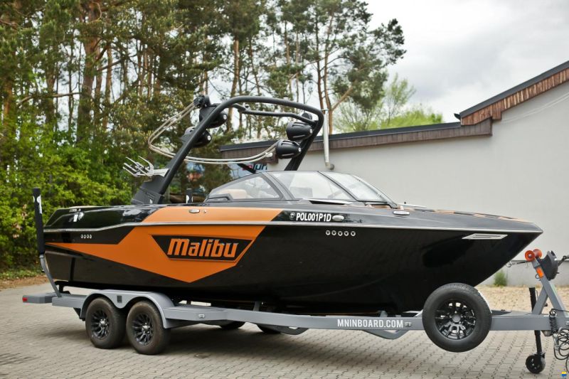 Malibu 23 LSV