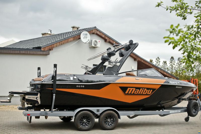 Malibu 23 LSV