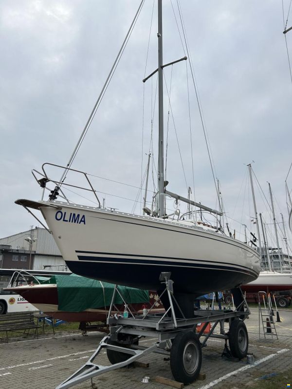 Hanse 300