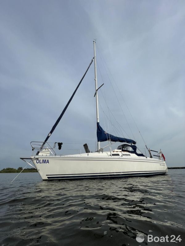 Hanse 300
