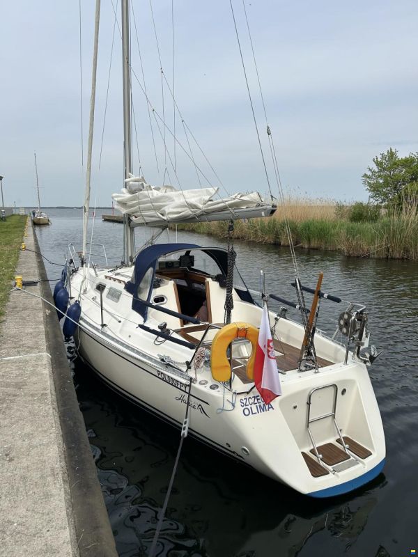 Hanse 300
