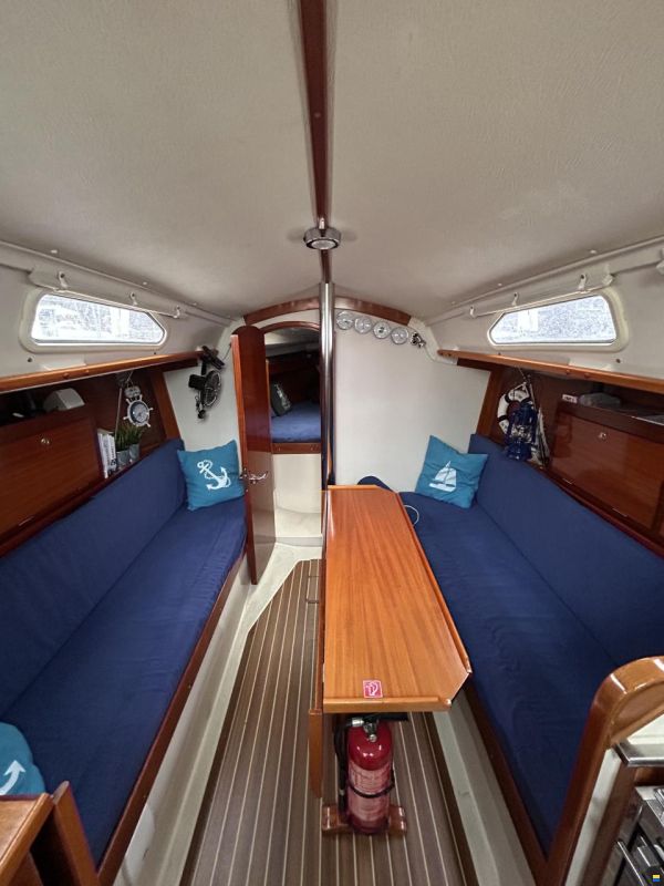 Hanse 300