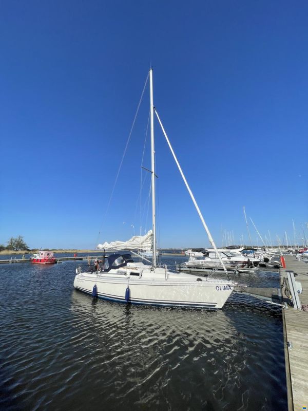 Hanse 300