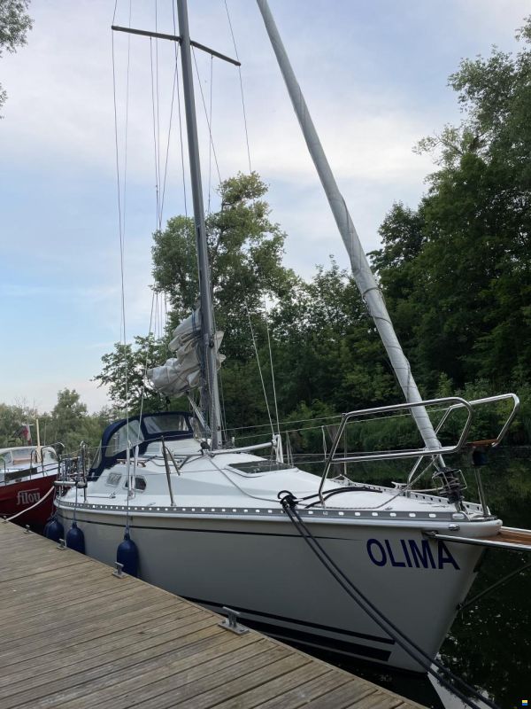Hanse 300