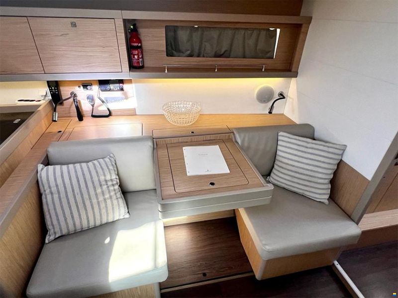 Beneteau Oceanis 45