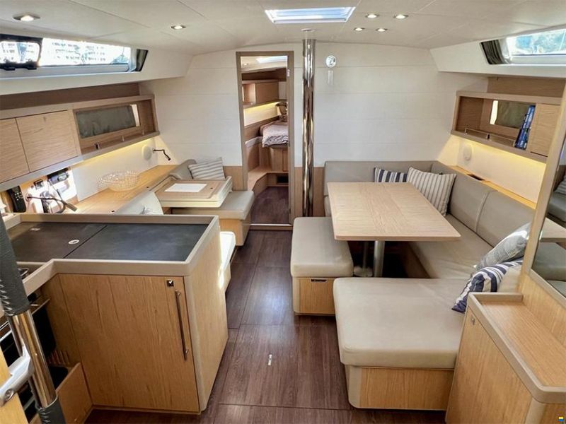Beneteau Oceanis 45