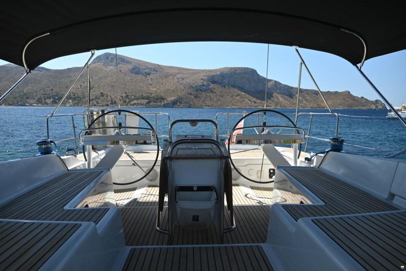 Jeanneau Yachts 57