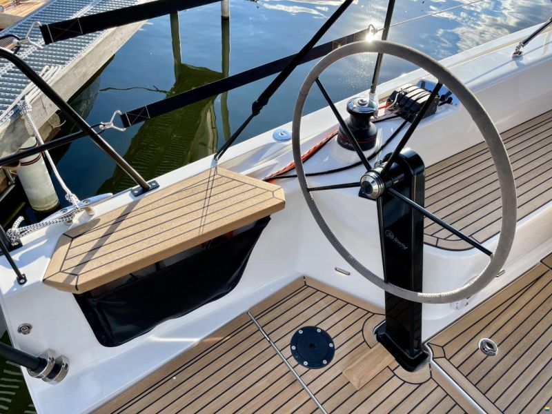 Sunbeam 32.1