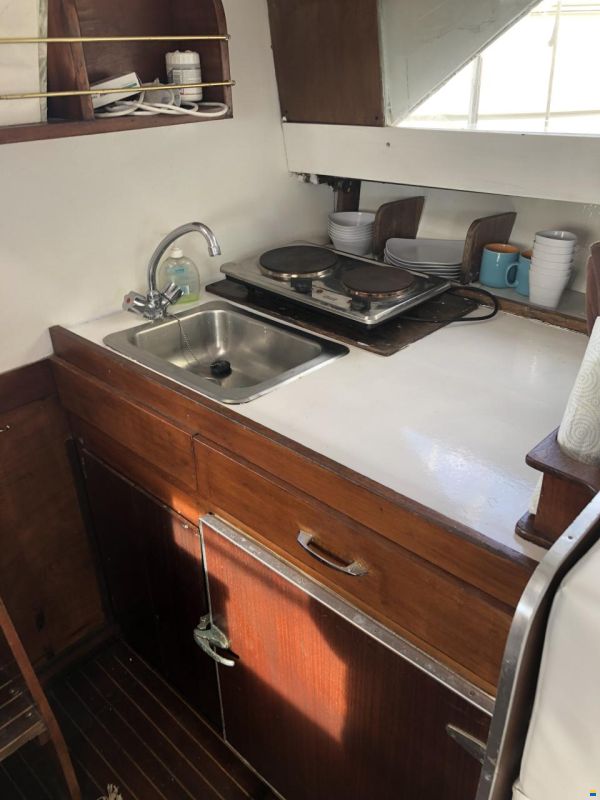 Chris Craft Catalina 28