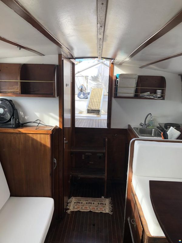Chris Craft Catalina 28