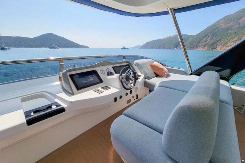 Lagoon Sixty 7