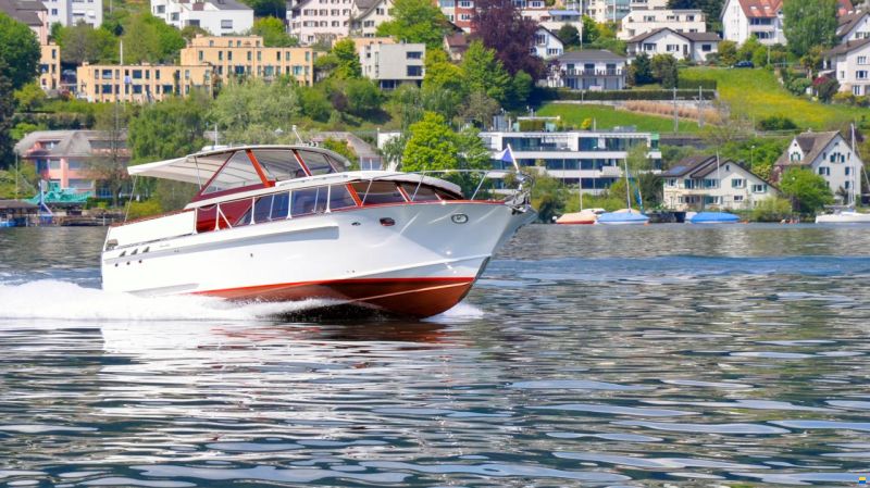 Swiss Craft Sedan Express Cruiser 9.60m