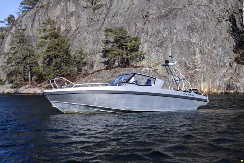 UMS-Boat 805 DC