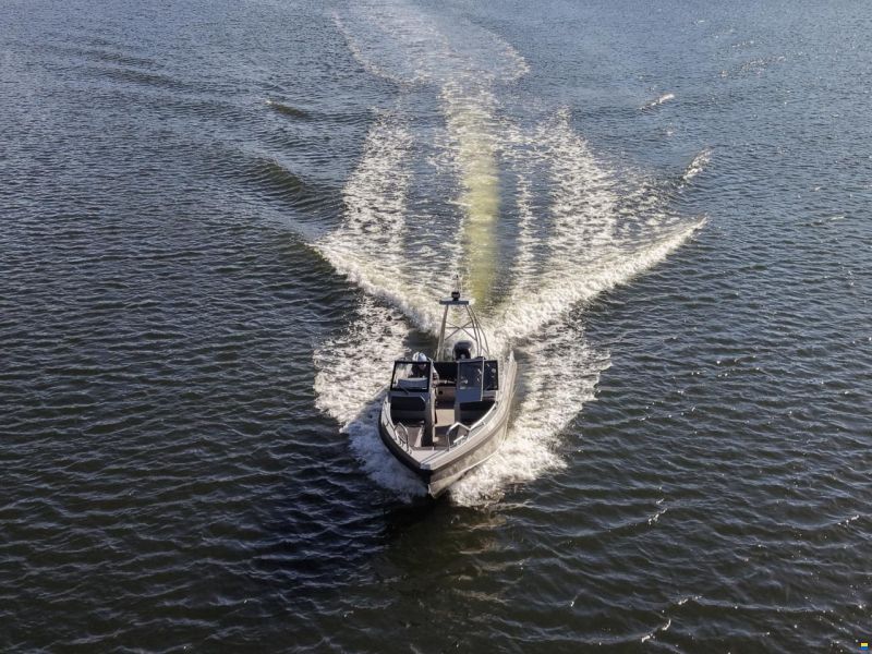 UMS-Boat 805 DC