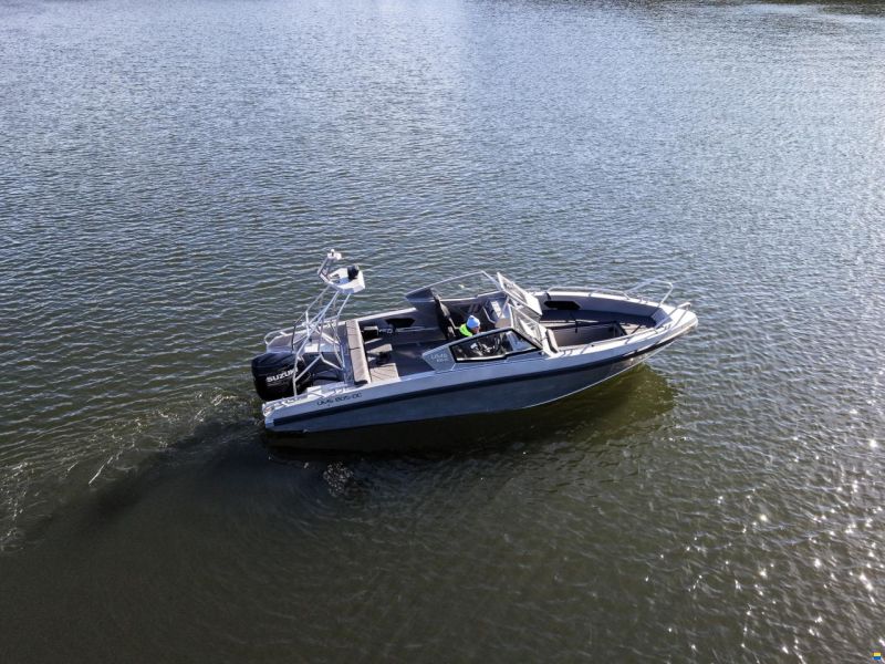 UMS-Boat 805 DC