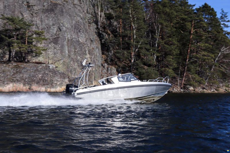 UMS-Boat 805 DC