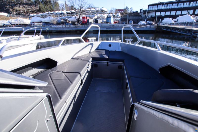 UMS-Boat 805 DC