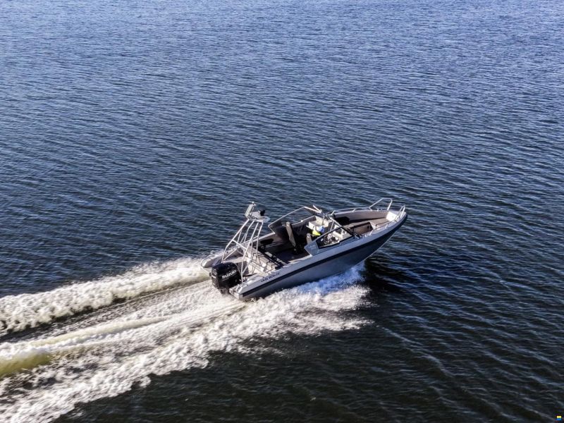 UMS-Boat 805 DC