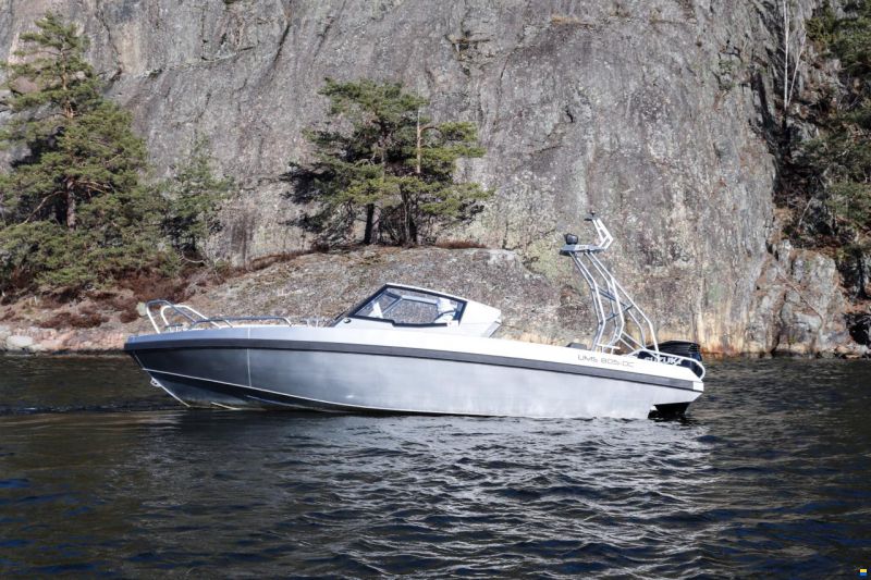 UMS-Boat 805 DC