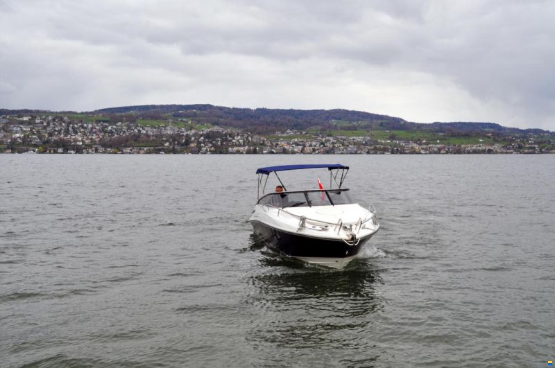 Windy 26 Kharma Signature Edition