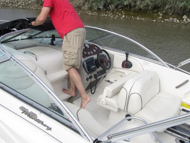 Monterey 245 Cruiser