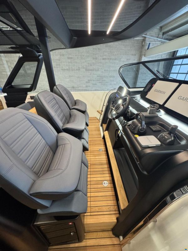 Cranchi A46 Luxury Tender