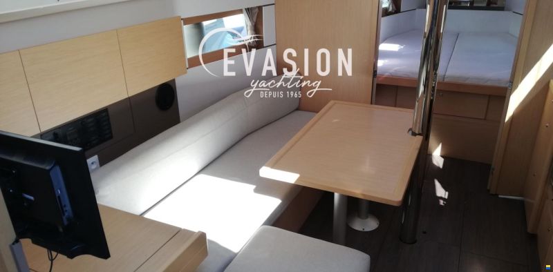 Oceanis 38.1