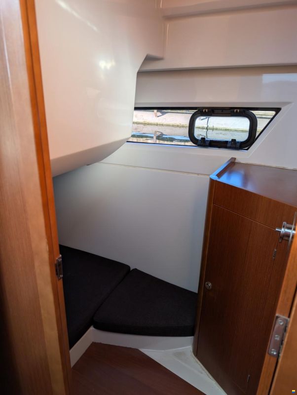 Jeanneau Merry Fisher 855