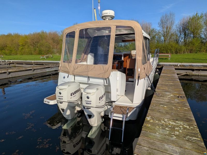 Jeanneau Merry Fisher 855