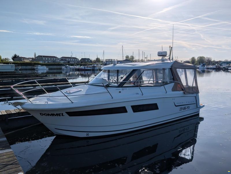 Jeanneau Merry Fisher 855