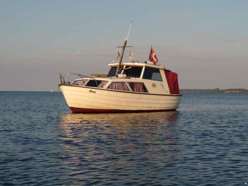 Nidelv 24 Snekke