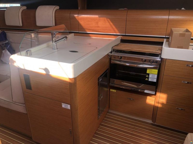 Dehler 38 Performance Cruiser