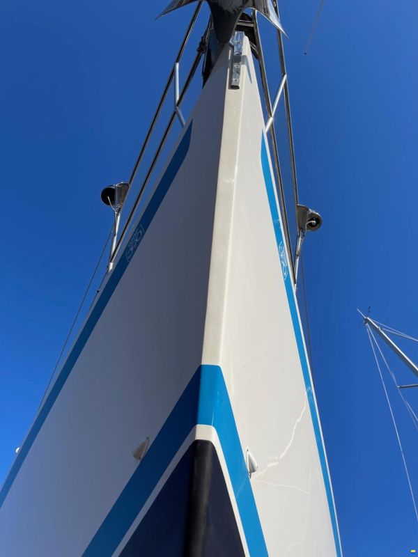 Sweden Yachts 390