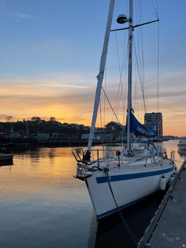 Sweden Yachts 390