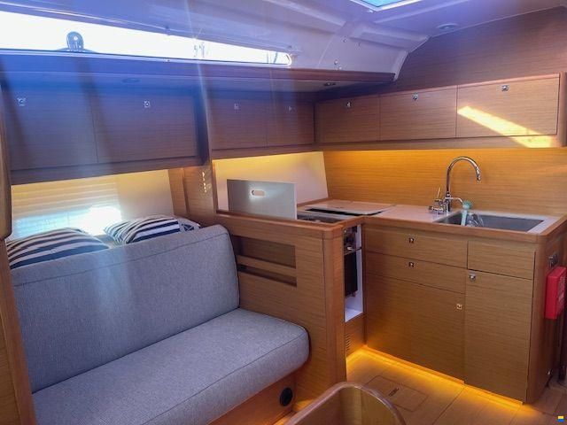 Dufour 430 GL