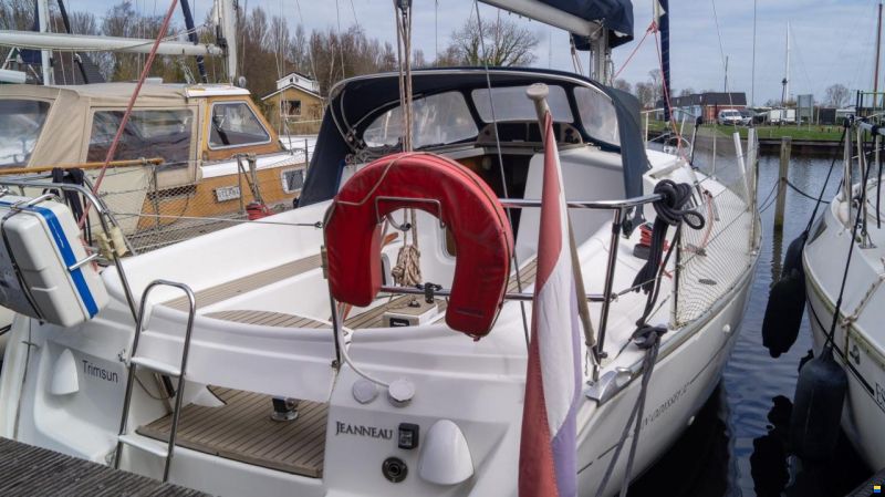 Jeanneau Sun Odyssey 32